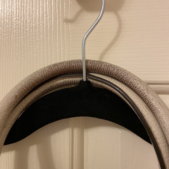 White/ ivory Michael Kors Bag - Picture 4 of 8